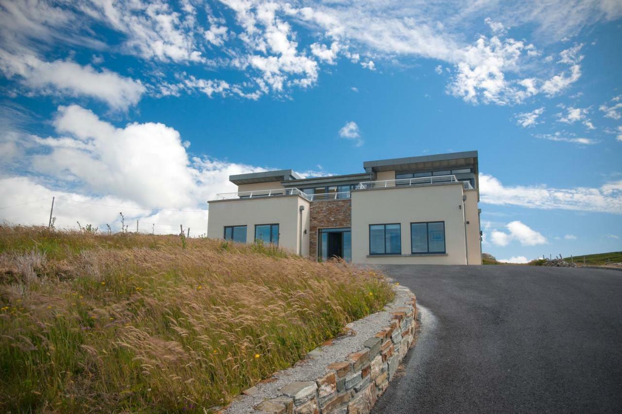 Property 260 - Moyard Exterior photo